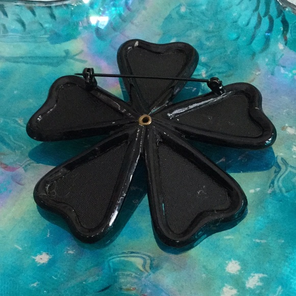 🌴Fun Vintage Flower Brooch Wardrobe Must Have 🌴 - Picture 5 of 6